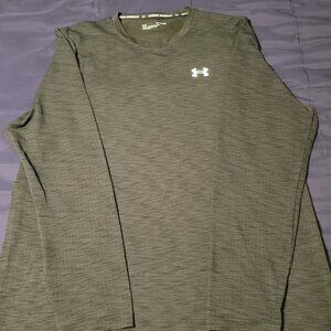 MENS XL UNDER ARMOUR SEAMLESS FITTED LONG SLEEVE STRETCH RUNNING SHIRT